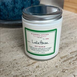 Stonewall Kitchen Lake House Soy Candle - new